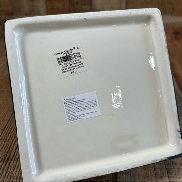 Yankee Candle Spooky House Halloween Ceramic Candle Topper Holder Pedestal - Picture 5 of 5